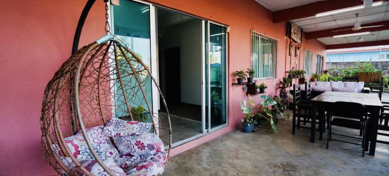 侨之家民宿中国人房东免费供早餐(Hua Qiao Home)图片