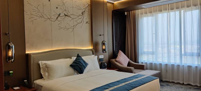 五洲华天假日酒店图片