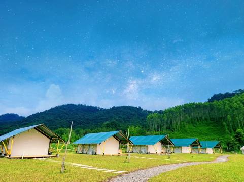 龙门瑶香谷野奢露营地