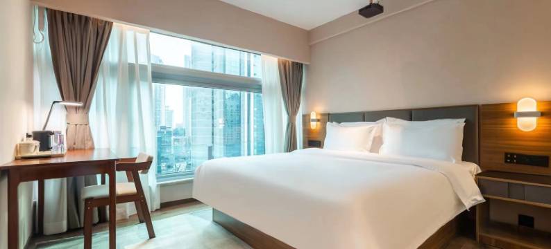 八百庭公寓(重庆解放碑步行街店)图片