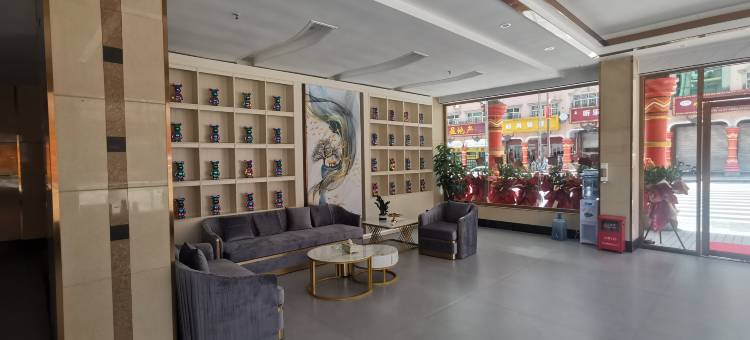 连南柏丁酒店图片