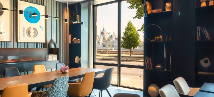 布达佩斯丽亭酒店(Park Plaza Budapest)图片