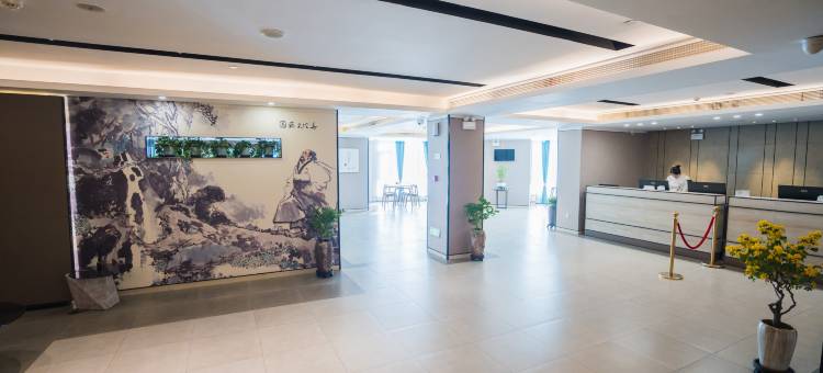 百合培训中心酒店(沈阳北站中医药大学地铁站店)图片