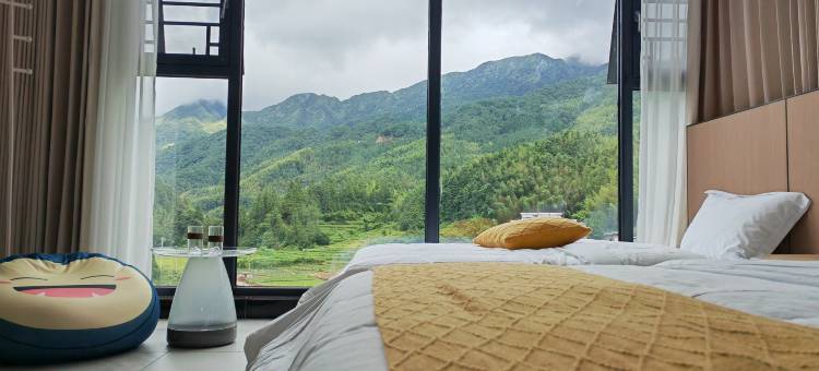 高州仙人洞见山民宿图片