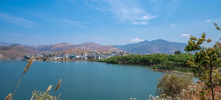 大理琳•屿川海景度假民宿(挖色洱海店)图片