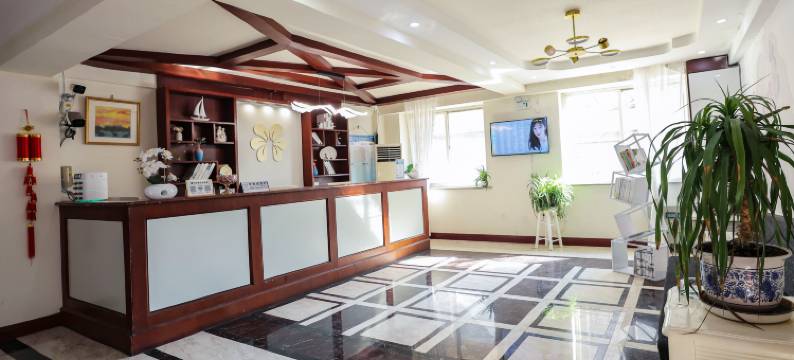 沈阳镶兰府旅居酒店(中街故宫店)图片