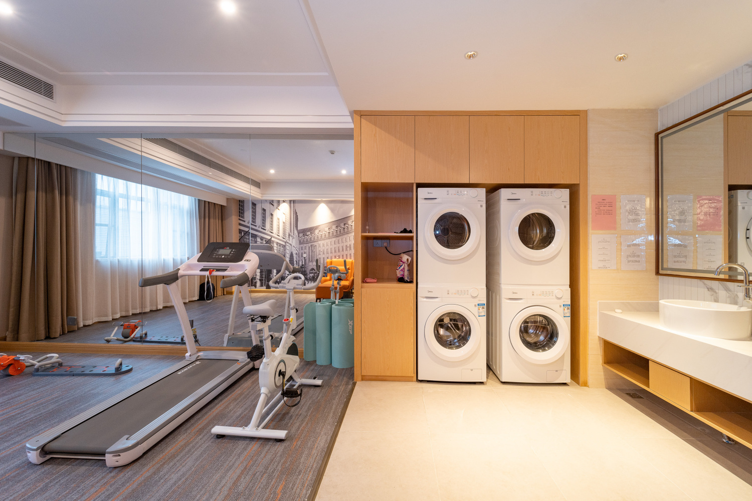 Shangpin Meiju Hotel (Guangzhou Jingxi Nanfang Hospital Subway Station Branch) Over view