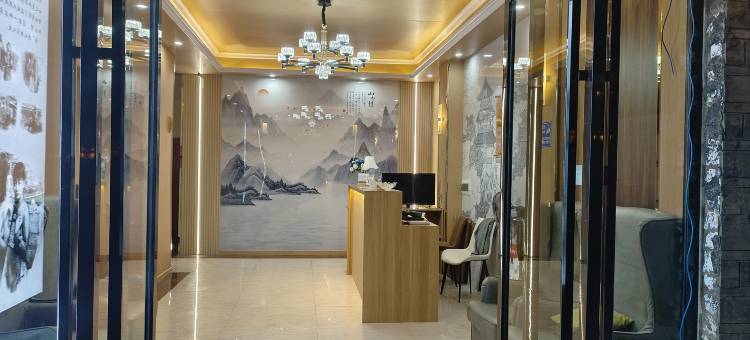 伴河居民宿(边城茶峒景区边隘广场店)图片