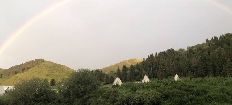 迦萨甘·夏塔主题游学营地图片