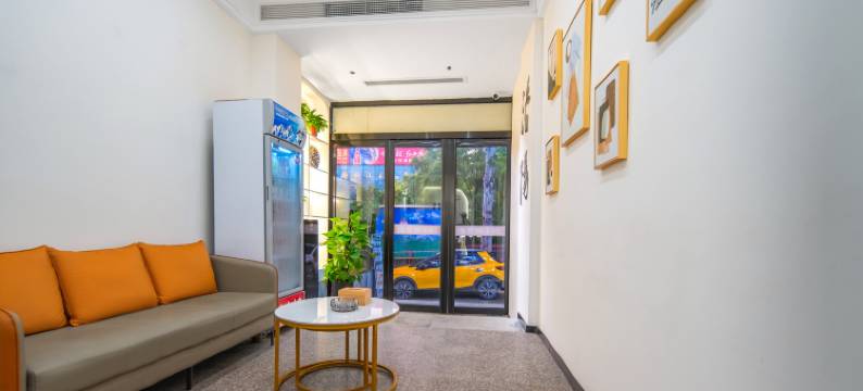 满庭酒店(洛阳龙门高铁站宝龙广场店)图片