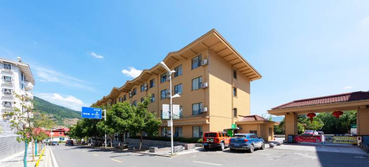 昭君快捷酒店(兴山高铁站店)图片