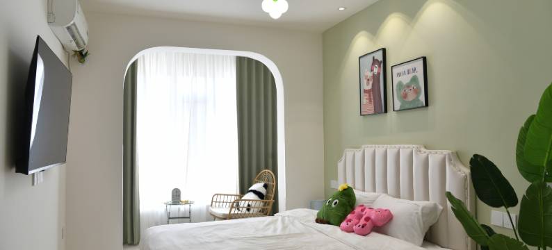 花拾涧民宿(江北大学城地铁站店)图片