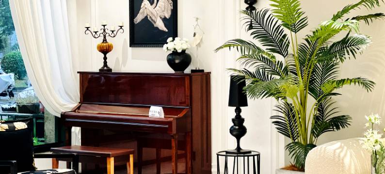 莫蓝酒店(开封万岁山武侠城西大门店)图片