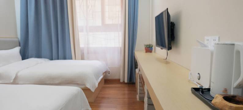 若初见青年酒店图片