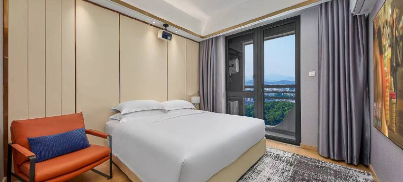 柏斯登国际公寓(深圳坪山高铁站宝龙地铁站店)图片