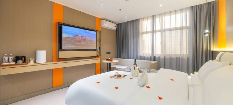 澜山牧大酒店(敦煌沙洲夜市店)图片