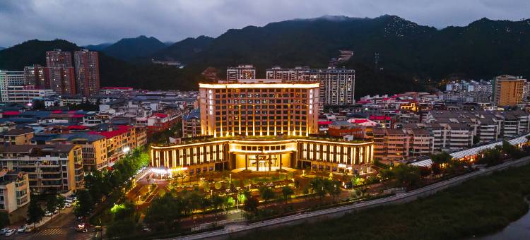 栾川山合友酒店(老君山店)图片