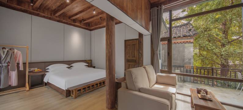 银杏村秋尚涵院图片