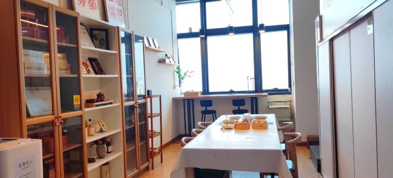 原风私人定制民宿(重庆解放碑洪崖洞店)图片