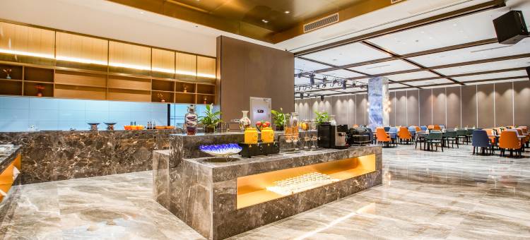 丽斯MAX酒店(淮河路步行街大东门地铁站店)图片