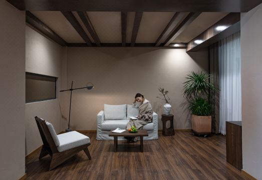 香格里拉朗康达·语悦居美宿