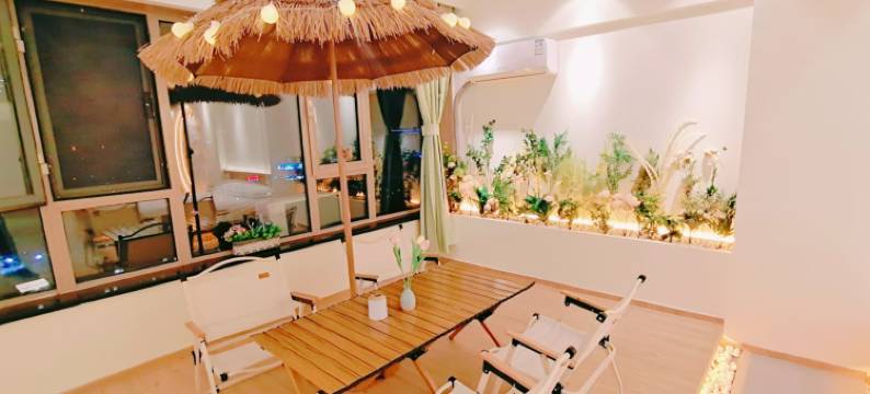 花田里 · 网红洞穴主题观影民宿(延吉延边大学西市场店)图片