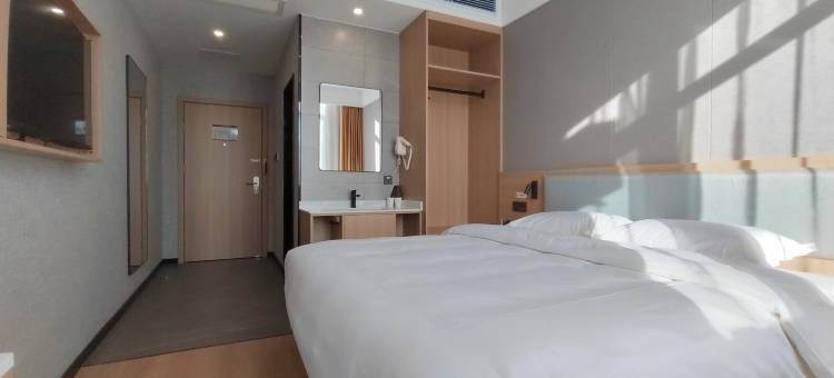 如家UP华驿精选酒店(徐州邳州八义集镇店)图片