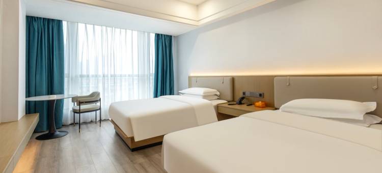 柏曼酒店(南宁火车站朝阳广场店)图片