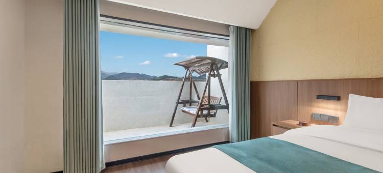 温汤维希酒店(明月千古情店)图片