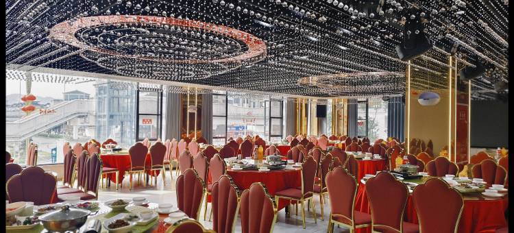 鸿富大酒店图片