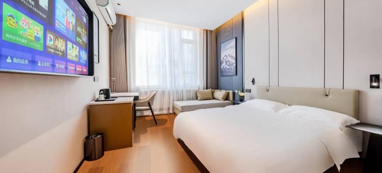 华驿精选酒店(大连站地铁站F口北广场店)图片