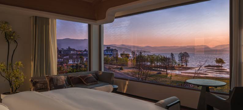 山海浠璟•RetroStyle Villa•花园度假民宿(大理洱海龙龛码头店)图片