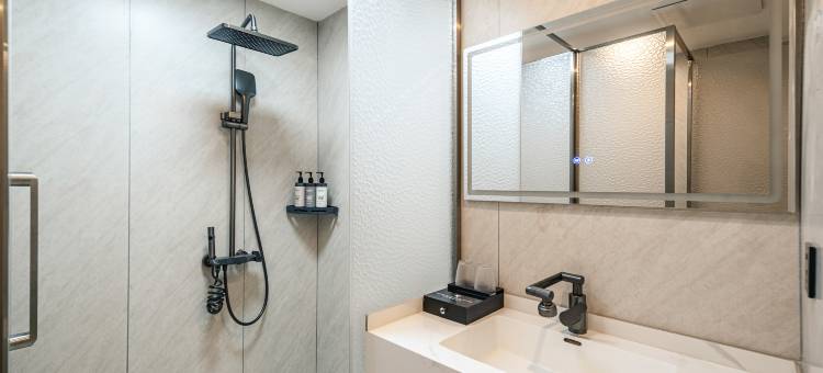 丽呈旗下君顿酒店(九寨沟游客中心店)图片