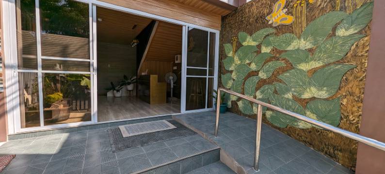 马努埃拉套房酒店-公主港机场附近(Manuela Suites Puerto Princesa near Airport)图片