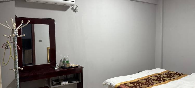 云渡酒店图片
