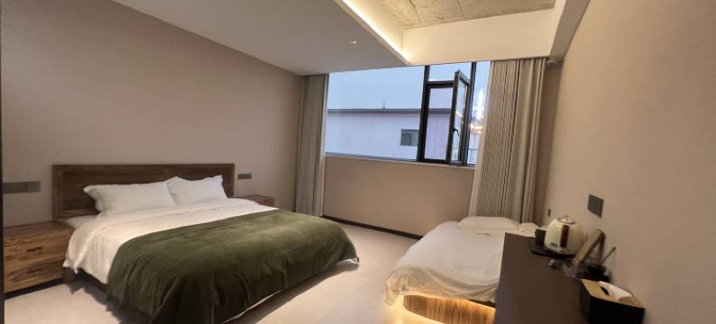 山脚下民宿(河南宝泉旅游度假区店)图片