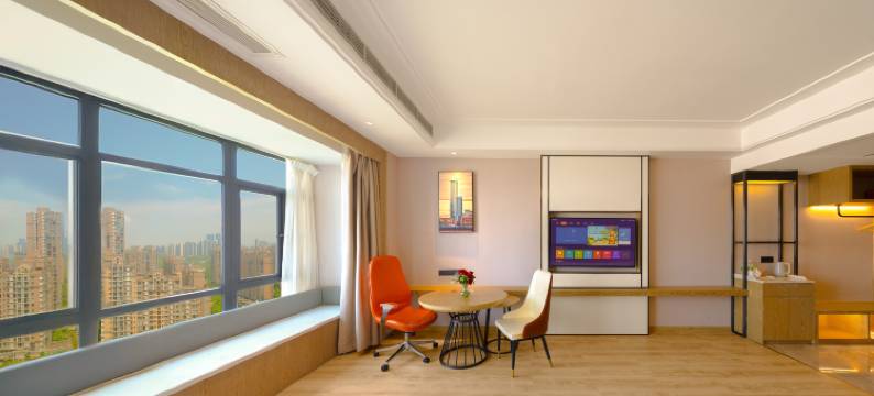 和润怡嘉酒店(贵阳观山湖公园林城西路地铁站店)图片