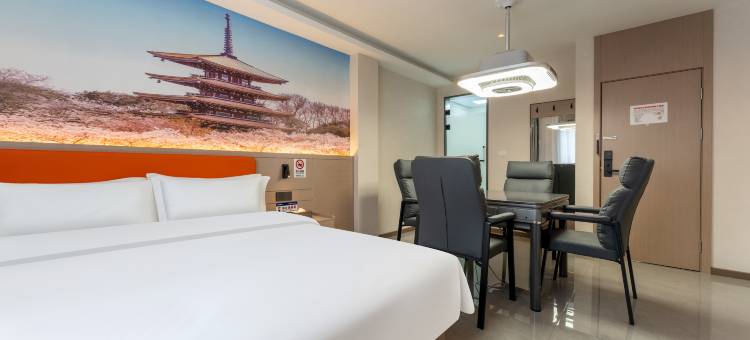 丽欣酒店(武汉江夏宜佳购物广场店)图片