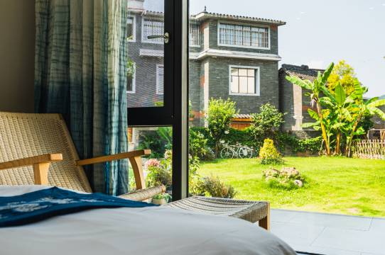 兴义清枫居民宿(万峰林景区乡愁集市布依八音堂店)图片