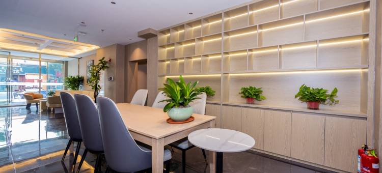 格林豪泰智选酒店(新城区艺术学院地铁站店)图片