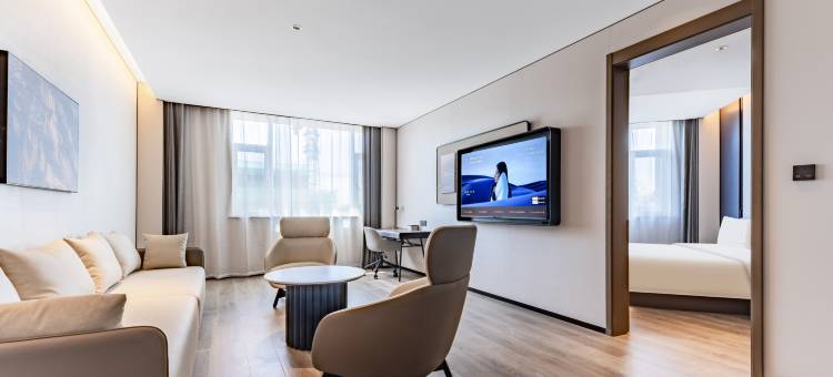 酒泉鼓楼西汉胜迹亚朵酒店图片