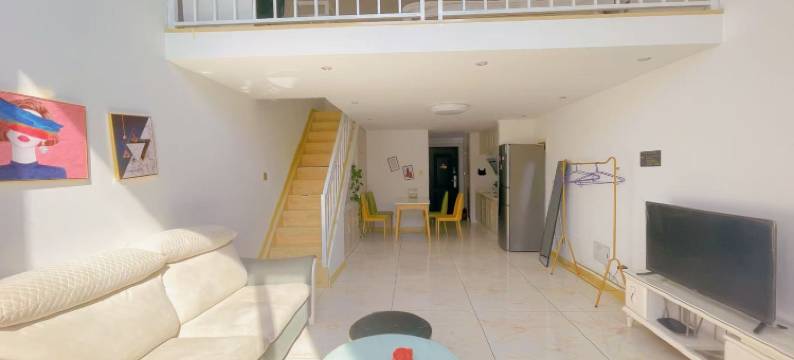 艾墨Loft民宿(沈阳南站体育学院店)图片