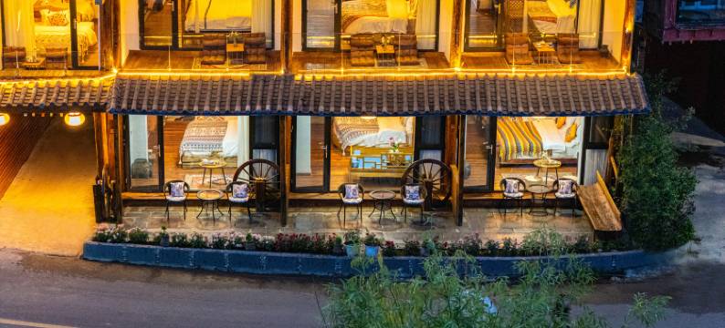 湖岸听风塘民宿图片