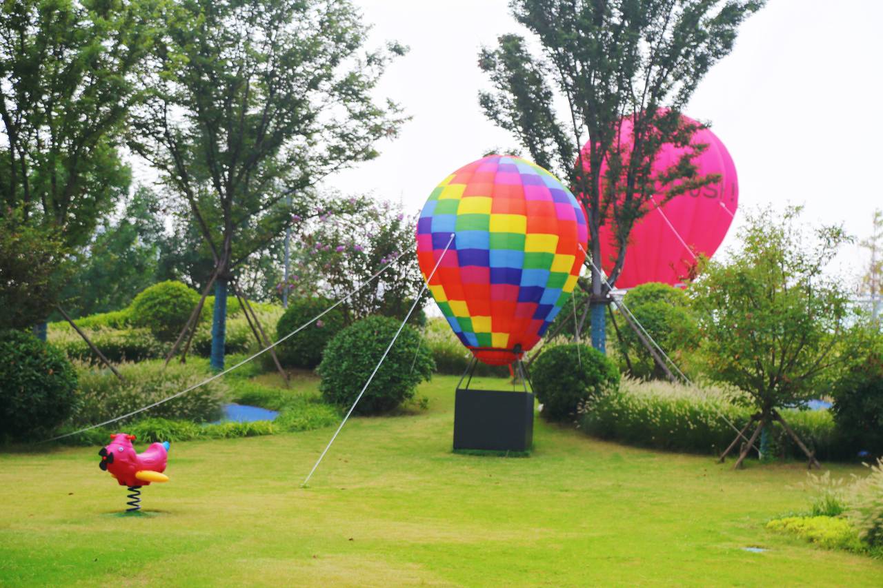 烟台金海岸希尔顿逸林酒店及套房图片