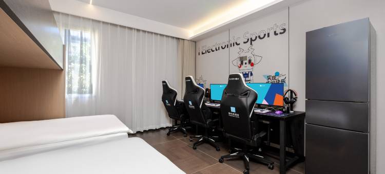 爱电竞酒店(舟山定海凯虹广场店)图片