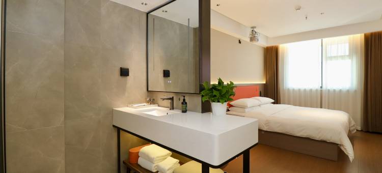 亚悦酒店(晋城市高平市人民医院店)图片