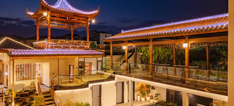 花筑·楠山一宿(庐山风景区东林大佛店)图片