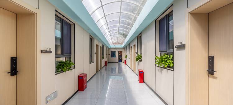 豪廷酒店(兰州火车站地铁站店)图片