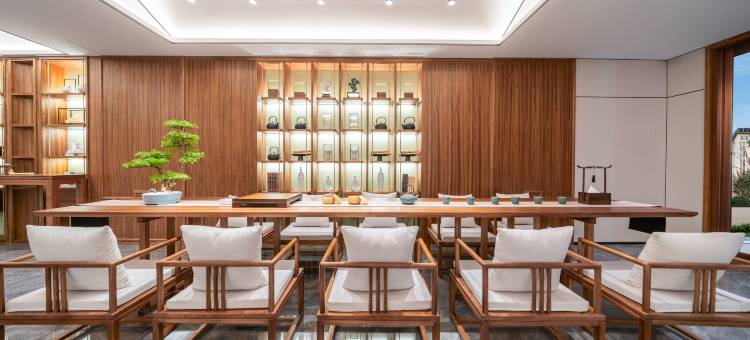 陌上轻居酒店(许昌高铁东站中心医院店)图片