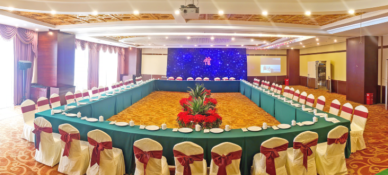 皇爵君廷酒店(建德寿昌古镇店)图片